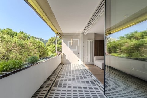 6 chambres apartment à vendre à Barcelona, Catalonia, Spain № 4346 - photo 10