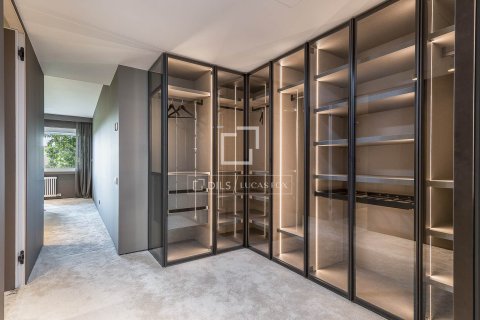 6 chambres apartment à vendre à Barcelona, Catalonia, Spain № 4346 - photo 26