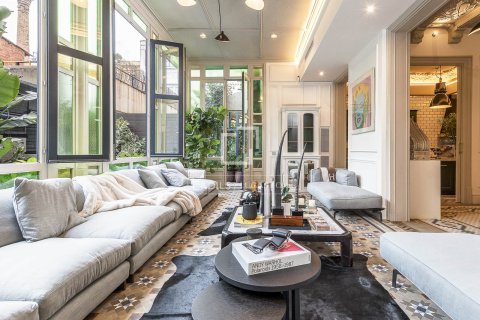 4 chambres apartment à vendre à Barcelona, Catalonia, Spain № 4347 - photo 3