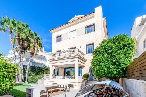 7 chambres villa à vendre à Sitges, Barcelona, Catalonia, Spain № 4344 - photo 5