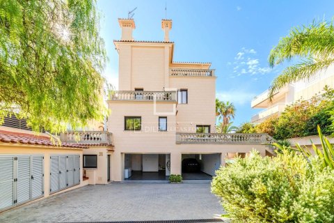 7 chambres villa à vendre à Sitges, Barcelona, Catalonia, Spain № 4344 - photo 28