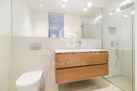 2 bedrooms penthouse for sale in Barcelona, Catalonia, Spain № 5346 - photo 14