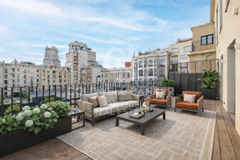 3 bedrooms penthouse for sale in Barcelona, Catalonia, Spain № 5349