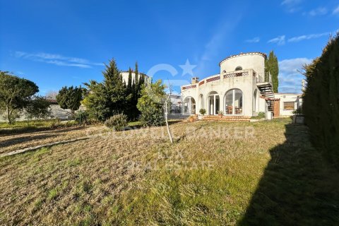 3 bedrooms house for sale in Empuriabrava, Girona, Catalonia, Spain № 5343 - photo 2