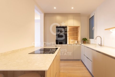 3 bedrooms apartment for sale in Barcelona, Catalonia, Spain № 5347 - photo 11