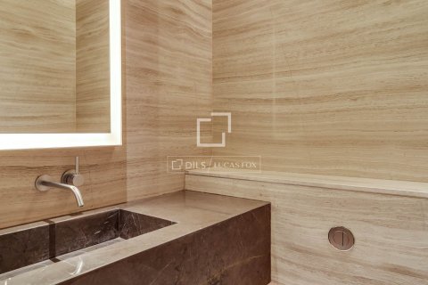 2 bedrooms apartment for sale in Barcelona, Catalonia, Spain № 7265 - photo 2