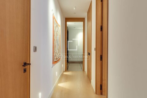 2 bedrooms apartment for sale in Barcelona, Catalonia, Spain № 7265 - photo 5
