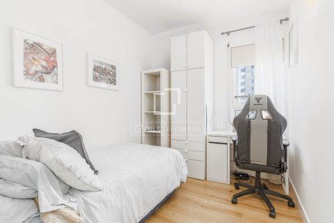 3 bedrooms apartment for sale in Barcelona, Catalonia, Spain № 7266 - photo 23