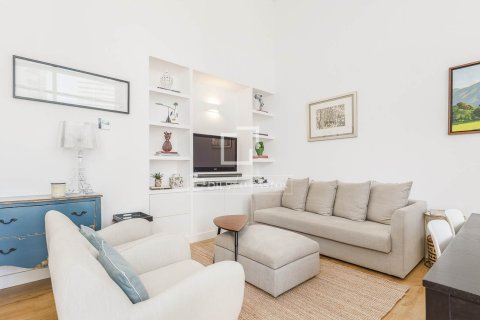 3 bedrooms apartment for sale in Barcelona, Catalonia, Spain № 7266 - photo 16