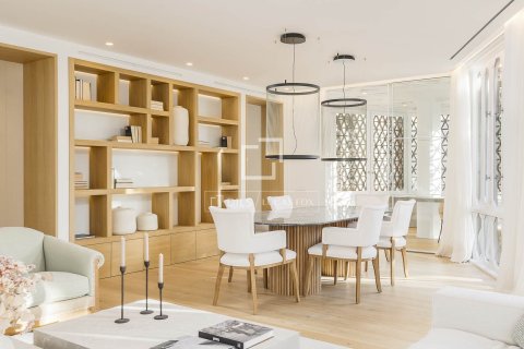 5 chambres apartment à vendre à Barcelona, Catalonia, Spain № 4350 - photo 12