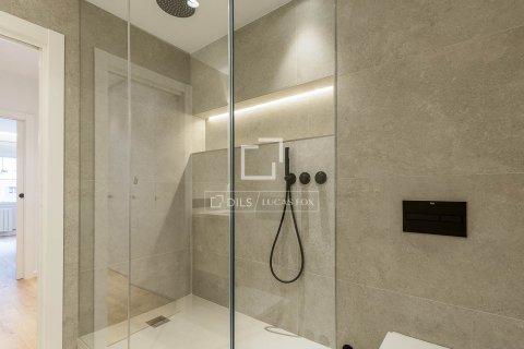 3 chambres apartment à vendre à Barcelona, Catalonia, Spain № 4349 - photo 28