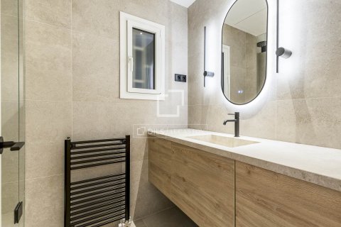 3 chambres apartment à vendre à Barcelona, Catalonia, Spain № 4349 - photo 11