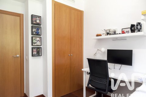 Apartamento de 3 dormitorios en venta en Sant Cugat del Vallès, Barcelona, Cataluña, Spain № 7383 - foto 28