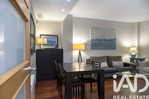Apartamento de 3 dormitorios en venta en Sant Cugat del Vallès, Barcelona, Cataluña, Spain № 7383 - foto 16