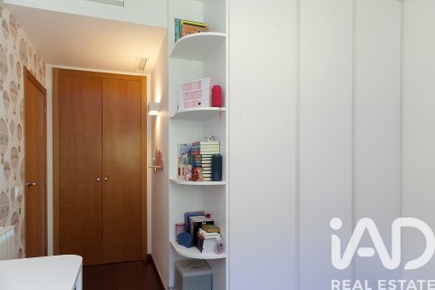 Apartamento de 3 dormitorios en venta en Sant Cugat del Vallès, Barcelona, Cataluña, Spain № 7383 - foto 3