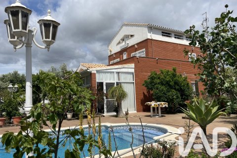 5 bedrooms house for sale in El Vendrell, Tarragona, Catalonia, Spain № 7379 - photo 29