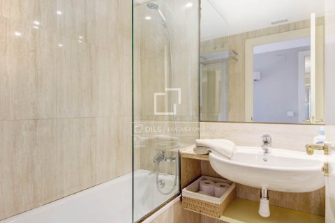 3 chambres apartment à vendre à Sant Just Desvern, Barcelona, Catalonia, Spain № 6526 - photo 17