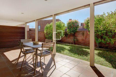 3 chambres apartment à vendre à Sant Just Desvern, Barcelona, Catalonia, Spain № 6526 - photo 11