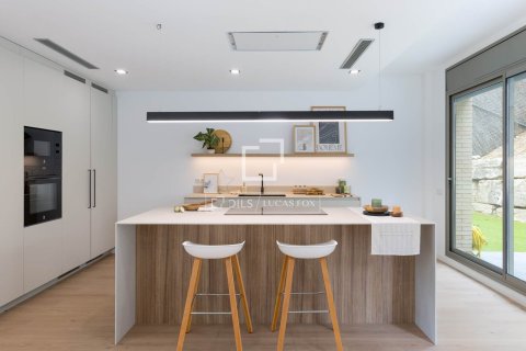 Купить виллу в Алелья, Испания с 4 спальни, 330м², № 6528 - фото 4