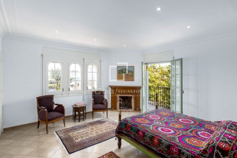 7 bedrooms villa for sale in El Masnou, Barcelona, Catalonia, Spain № 6525 - photo 17