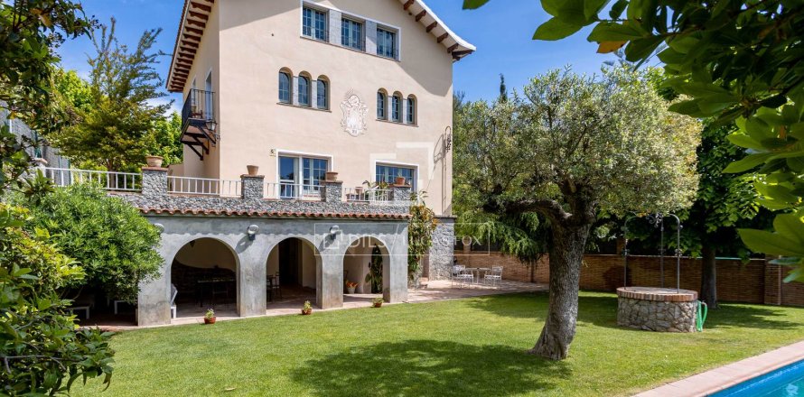 7 bedrooms villa for sale in El Masnou, Barcelona, Catalonia, Spain № 6525