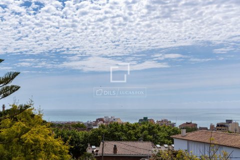 7 bedrooms villa for sale in El Masnou, Barcelona, Catalonia, Spain № 6525 - photo 23