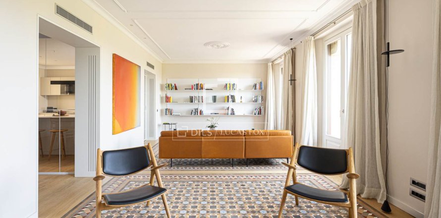 3 chambres apartment à vendre à Barcelona, Catalonia, Spain № 4372