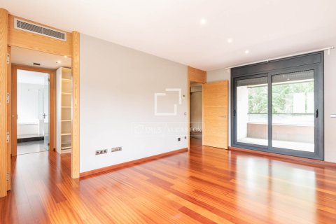 6 chambres villa à vendre à Bellaterra, Barcelona, Catalonia, Spain № 4370 - photo 20