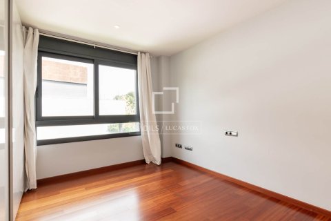 6 chambres villa à vendre à Bellaterra, Barcelona, Catalonia, Spain № 4370 - photo 25