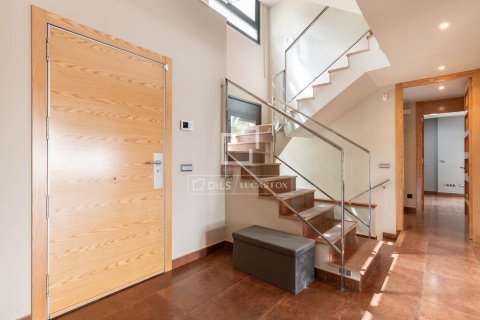 6 chambres villa à vendre à Bellaterra, Barcelona, Catalonia, Spain № 4370 - photo 13