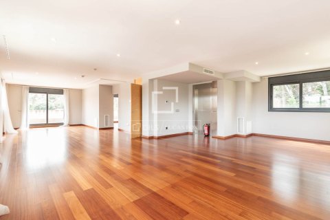 6 chambres villa à vendre à Bellaterra, Barcelona, Catalonia, Spain № 4370 - photo 28