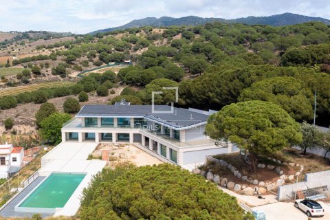 7 chambres villa à vendre à Teia, Barcelona, Catalonia, Spain № 4371