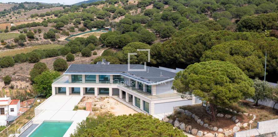 Вилла с 7 спальнями в Тейе, Барселона, Каталония, Испания № 4371