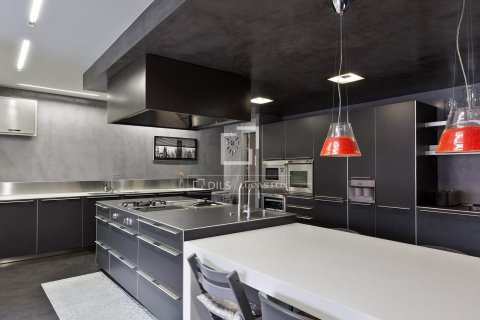 6 chambres villa à vendre à Sant Cugat Del Valles, Barcelona, Catalonia, Spain № 4373 - photo 12