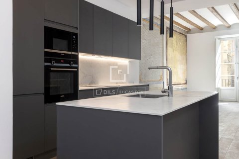 2 chambres apartment à vendre à Barcelona, Catalonia, Spain № 4375 - photo 15