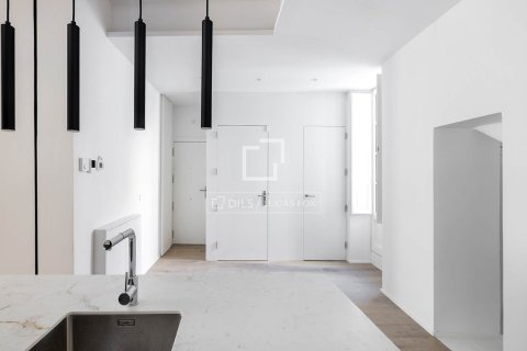 2 chambres apartment à vendre à Barcelona, Catalonia, Spain № 4375 - photo 21