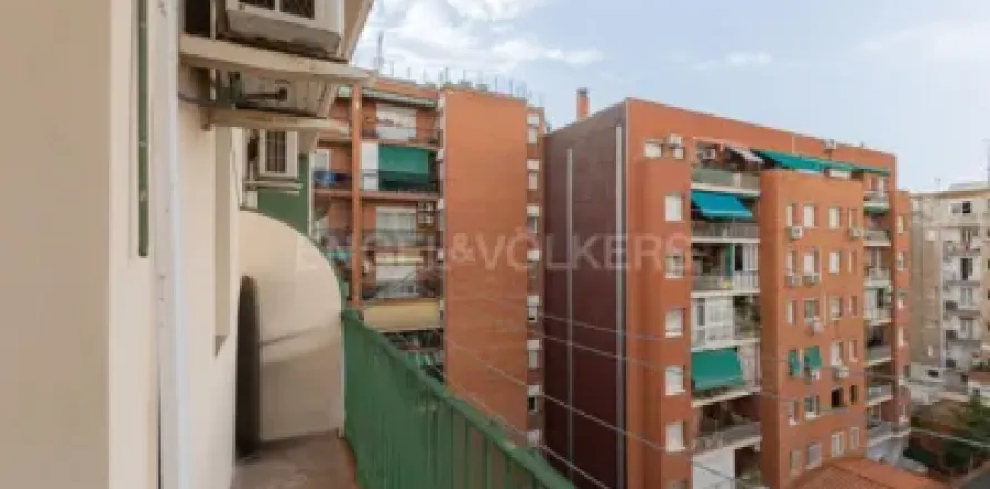 Квартира с 1 спальней в Эшампле, Барселона, Каталония, Испания № 2539