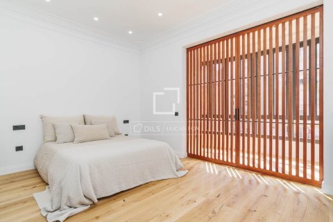3 bedrooms apartment for sale in Barcelona, Catalonia, Spain № 7278 - photo 27