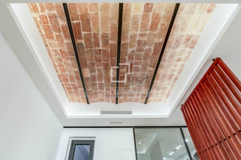 3 bedrooms apartment for sale in Barcelona, Catalonia, Spain № 7278 - photo 7