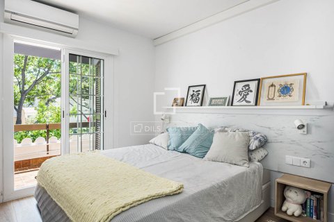 Villa de 4 dormitorios en venta en Castelldefels, Barcelona, Cataluña, Spain № 7275 - foto 22