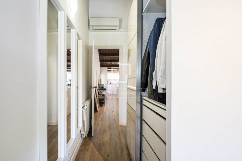 Villa de 4 dormitorios en venta en Castelldefels, Barcelona, Cataluña, Spain № 7275 - foto 10