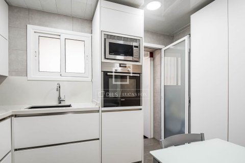 Villa de 4 dormitorios en venta en Castelldefels, Barcelona, Cataluña, Spain № 7275 - foto 26