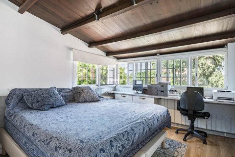 Villa de 4 dormitorios en venta en Castelldefels, Barcelona, Cataluña, Spain № 7275 - foto 9