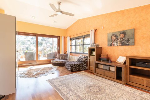 5 bedrooms villa for sale in Castelldefels, Barcelona, Catalonia, Spain № 7277 - photo 21