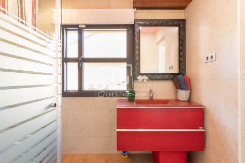 5 bedrooms villa for sale in Castelldefels, Barcelona, Catalonia, Spain № 7277 - photo 5