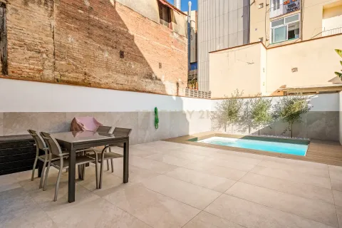 6 chambres house à vendre à Barcelona, Catalonia, Spain № 6901 - photo 6