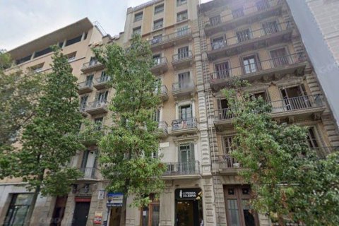 Propiedad comercial de 157 m² en venta en Barcelona, Cataluña, Spain № 6905 - foto 2