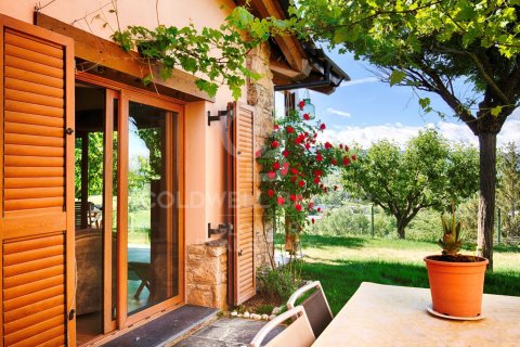Купить дом в Каталония, Испания с 4 спальни, 300м², № 7673 - фото 22
