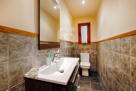 Купить дом в Каталония, Испания с 4 спальни, 300м², № 7673 - фото 2