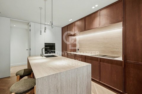 Купить квартиру в Барселона, Испания с 3 спальни, 230м², № 7670 - фото 16